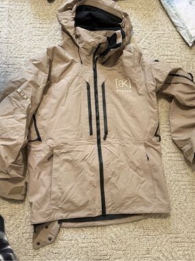 Burton [ak] Sandstone Beige Hooded Snow Jacket